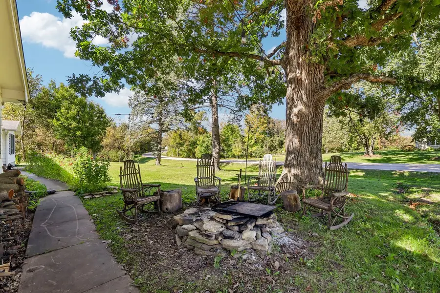 12302 Sunset Drive, Sycamore, IL 60178 - #2
