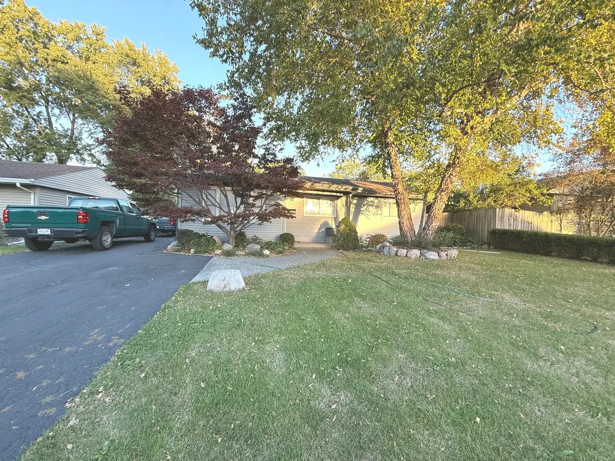 47 Birch Street, Carpentersville, IL 60110 - #1