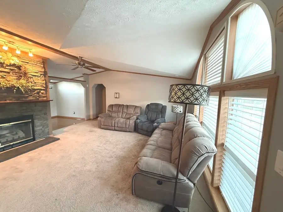 416 Hyacinth Lane, Matteson, IL 60443 - #3