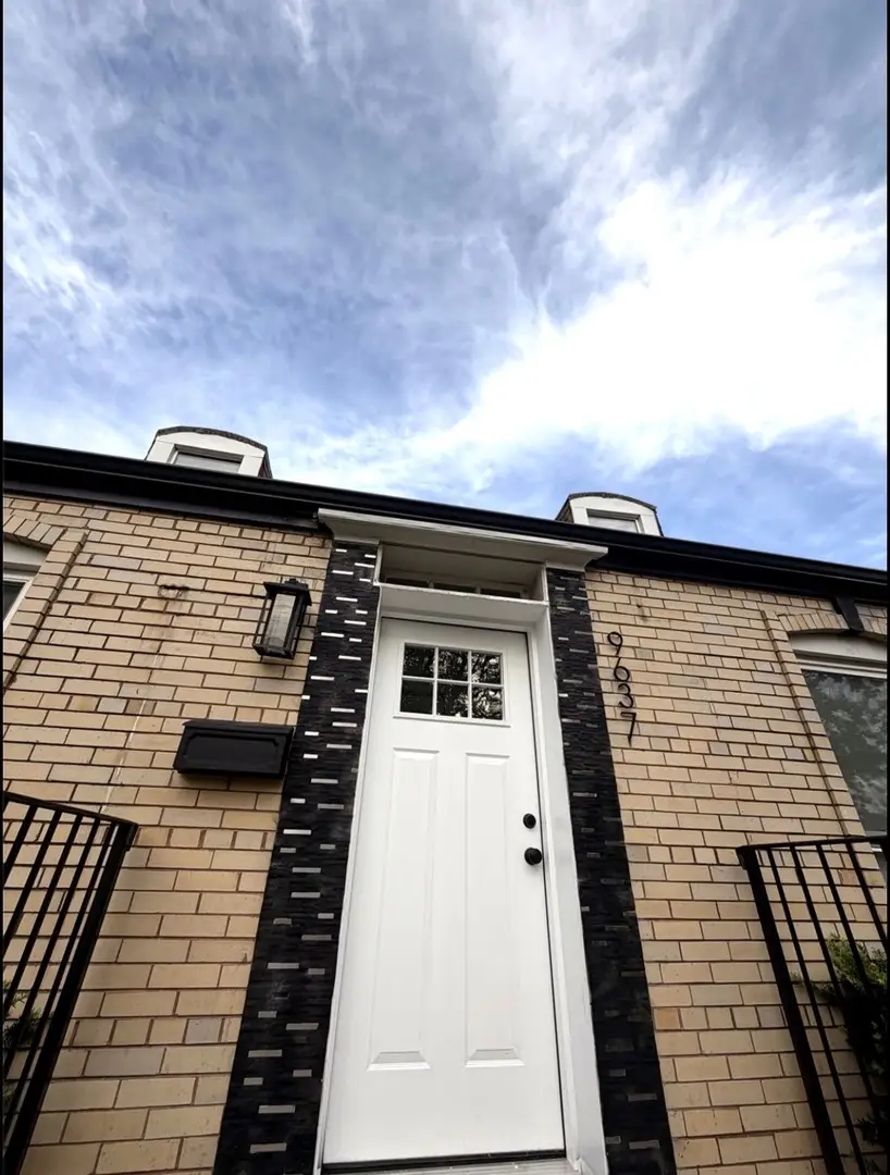 9637 S Emerald Avenue, Chicago, IL 60628 - #2