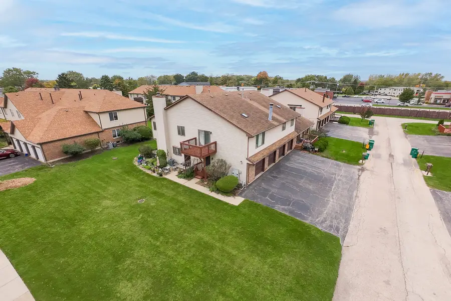 1802 Kennicott Court #1802, Sycamore, IL 60178 - #3