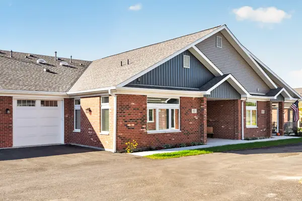 52 Kloe Lane #52, Sycamore, IL 60178