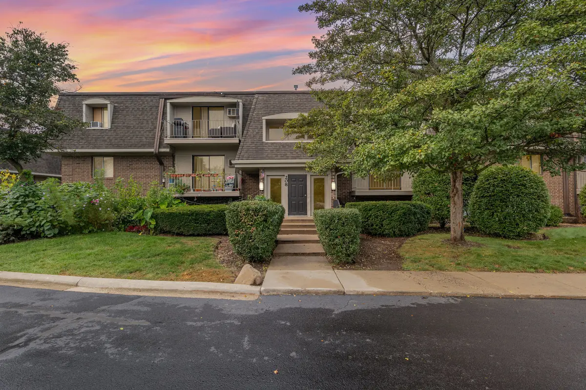 208 E Bailey Road E #K, Naperville, IL 60565 - #1