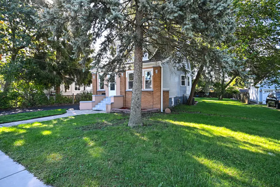 417 E 16th Street, Lockport, IL 60441 - #3