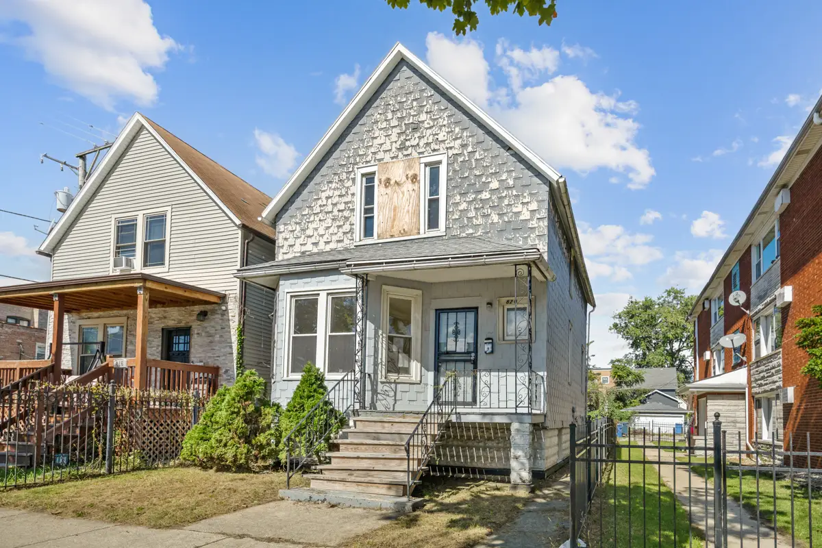 820 E 90th Place, Chicago, IL 60619 - #1
