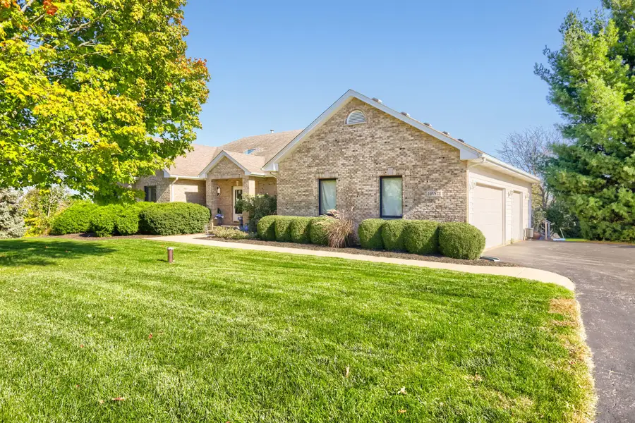 10N875 Oak Ridge Drive, Elgin, IL 60124 - #3