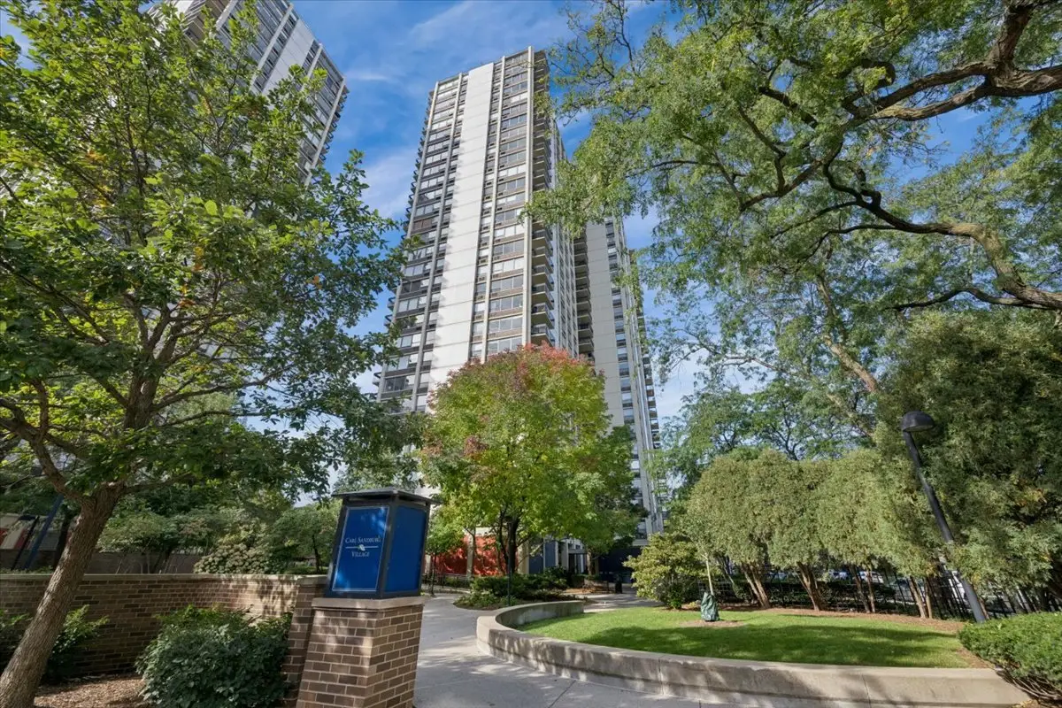 1360 N Sandburg Terrace #1405C, Chicago, IL 60610 - #1