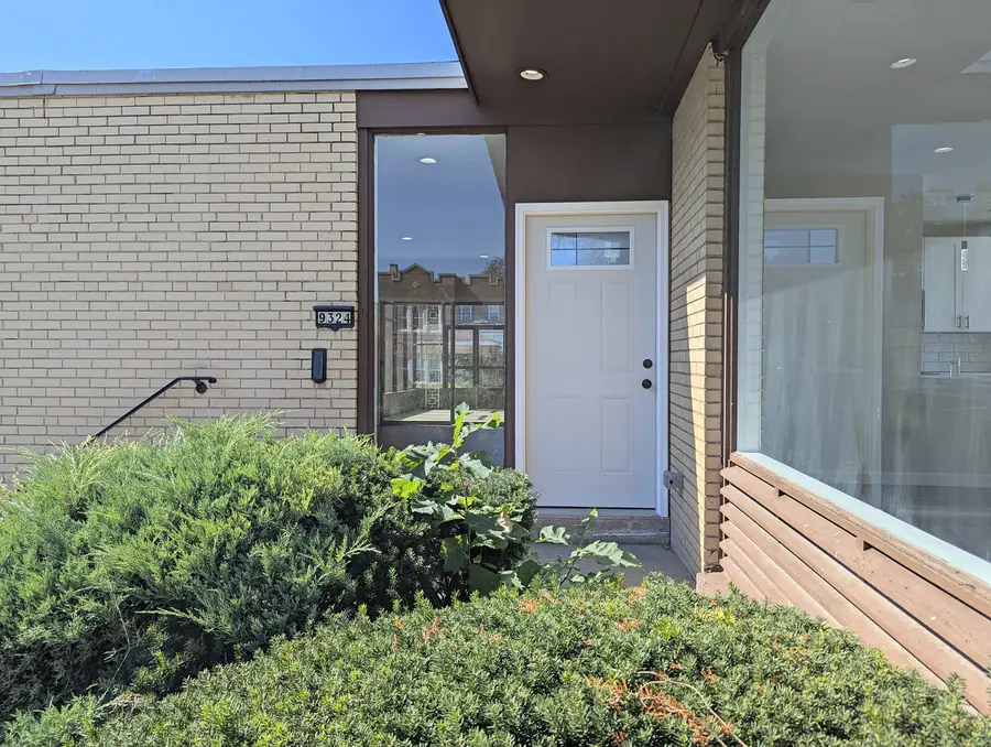 9324 S Forest Avenue, Chicago, IL 60619 - #3