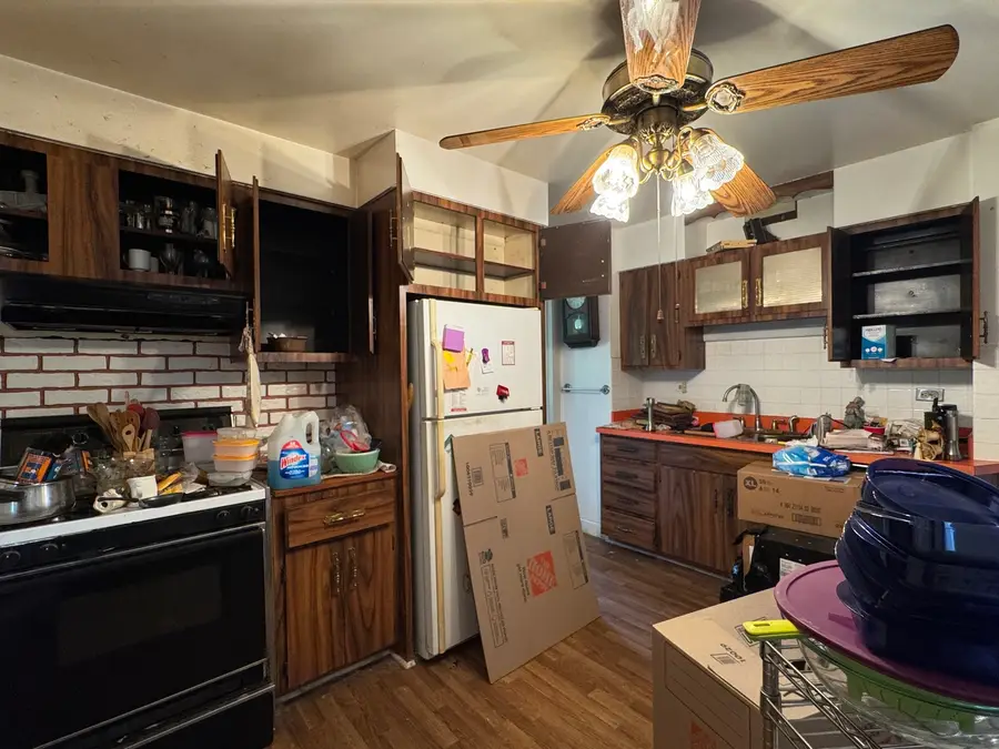 1220 N Lind Avenue, Berkeley, IL 60163 - #3