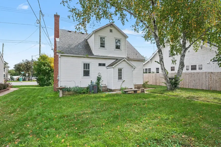 1413 N Richmond Road, McHenry, IL 60050 - #2