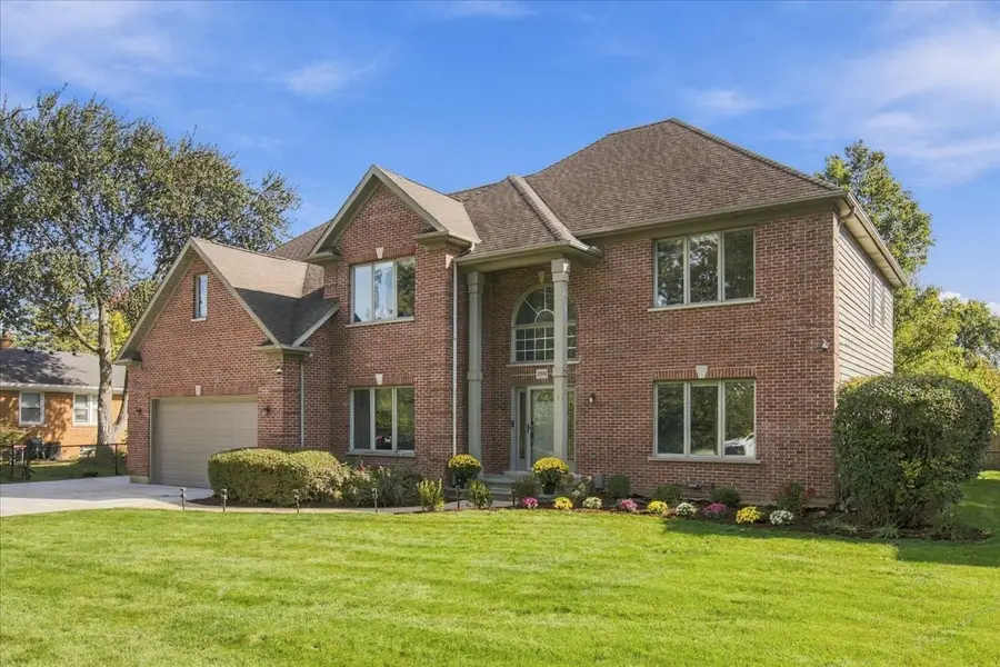 1203 N Burning Bush Lane, Mount Prospect, IL 60056 - #2