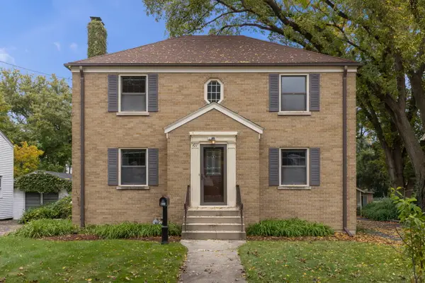 611 E Illinois Street, Wheaton, IL 60187