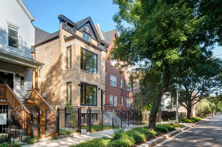 2126 N Sawyer Avenue, Chicago, IL 60647 - #2