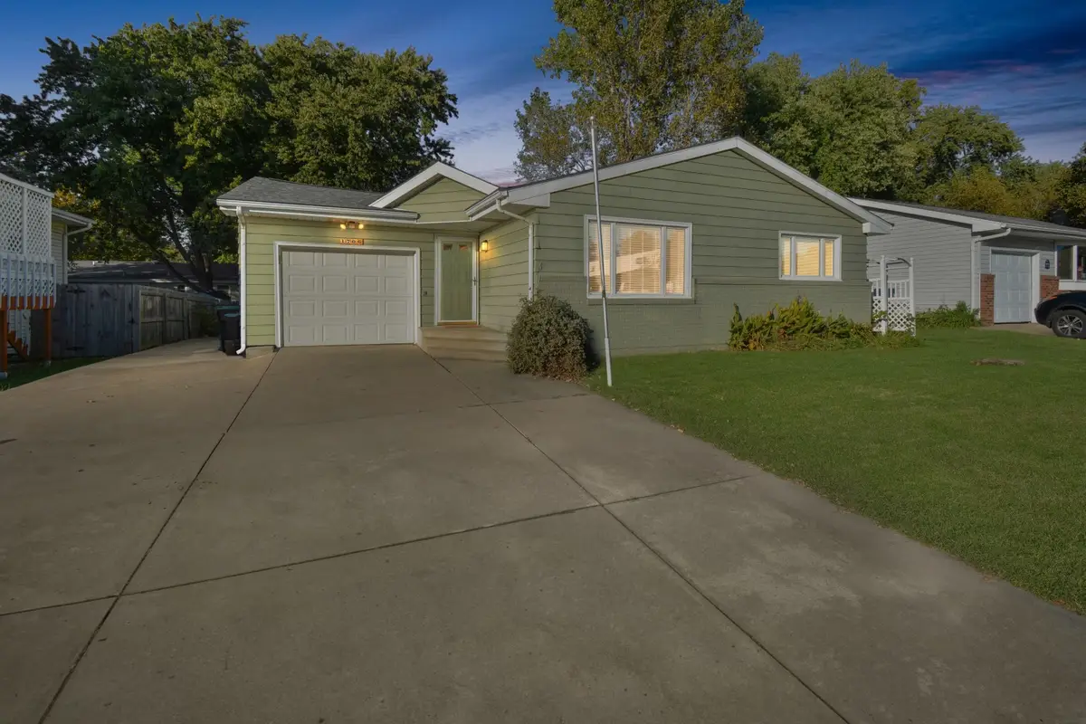 1706 Fort Jesse Road, Normal, IL 61761 - #1