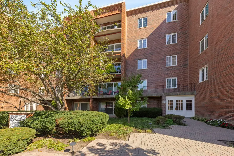 515 N Main Street #4AS, Glen Ellyn, IL 60137 - #2