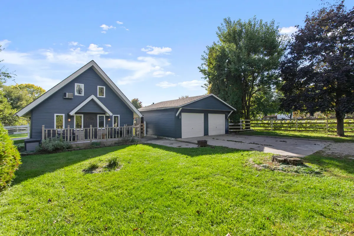 4686 E 2351st Road, Lake Holiday, IL 60552 - #1
