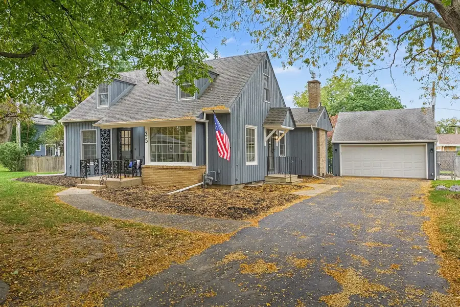 35 S Westlawn Avenue, Aurora, IL 60506 - #3