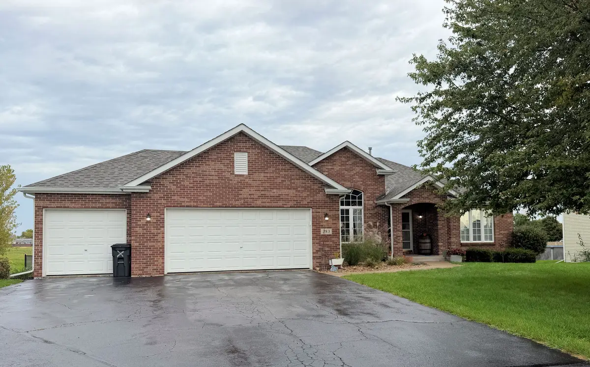 383 Red Fox Drive, Davis Junction, IL 61020 - #1