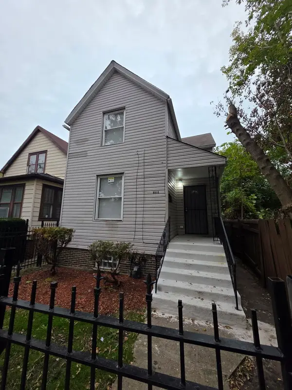 8013 S Marquette Avenue, Chicago, IL 60617