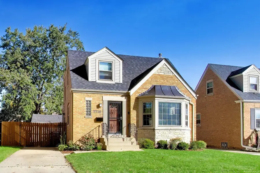 7710 W Peterson Avenue, Chicago, IL 60631 - #2