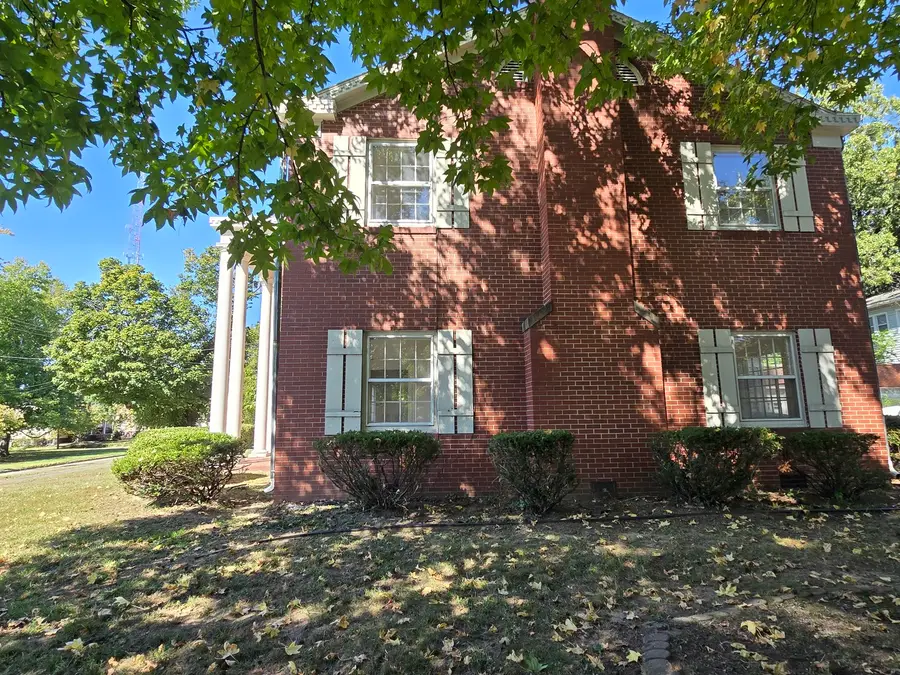 120 S Main Street, Harrisburg, IL 62946 - #3