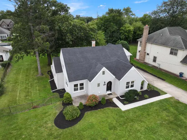 15W105 Harrison Street, Elmhurst, IL 60126