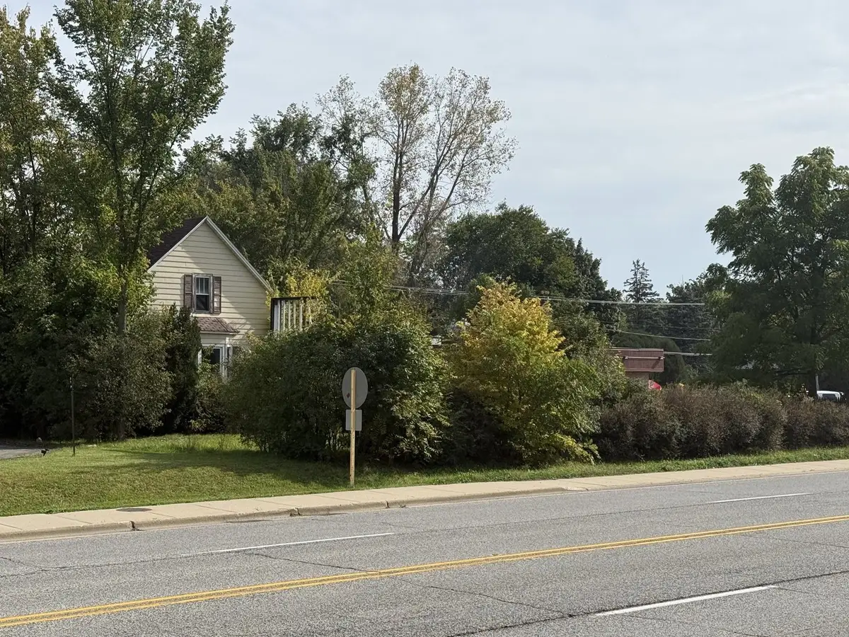826 Smith Avenue, Lake Bluff, IL 60044 - #1