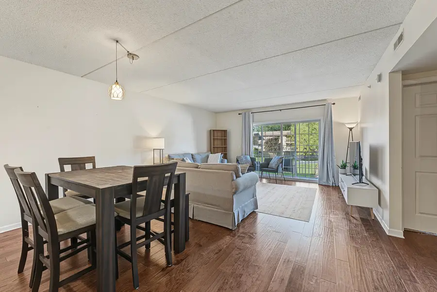 124 W Colfax Street #208, Palatine, IL 60067 - #2