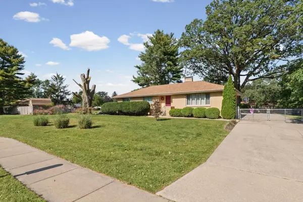 2504 E University Avenue, Urbana, IL 61802