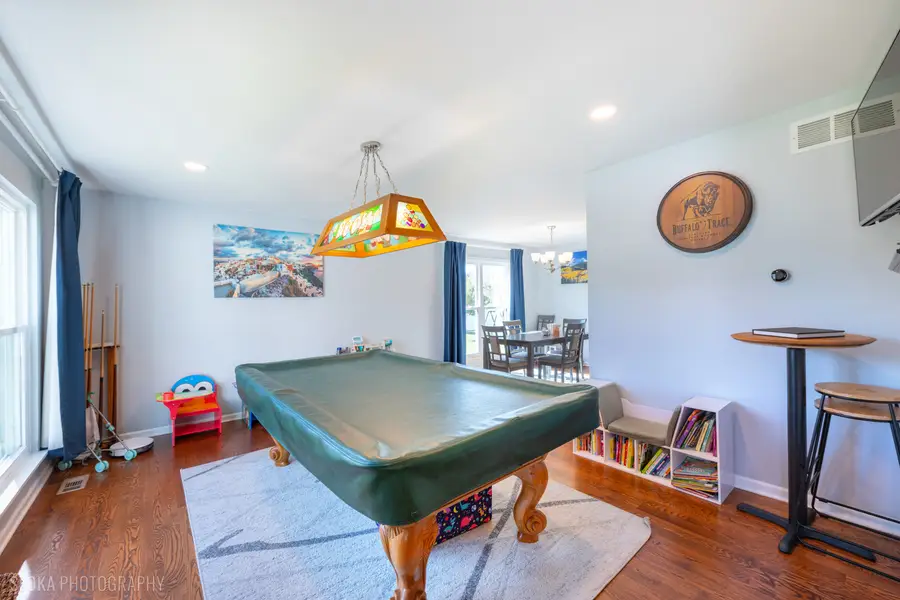 1180 Spring Creek Road, Elgin, IL 60120 - #3