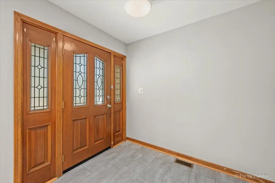 1305 Sequoia Road, Naperville, IL 60540 - #3