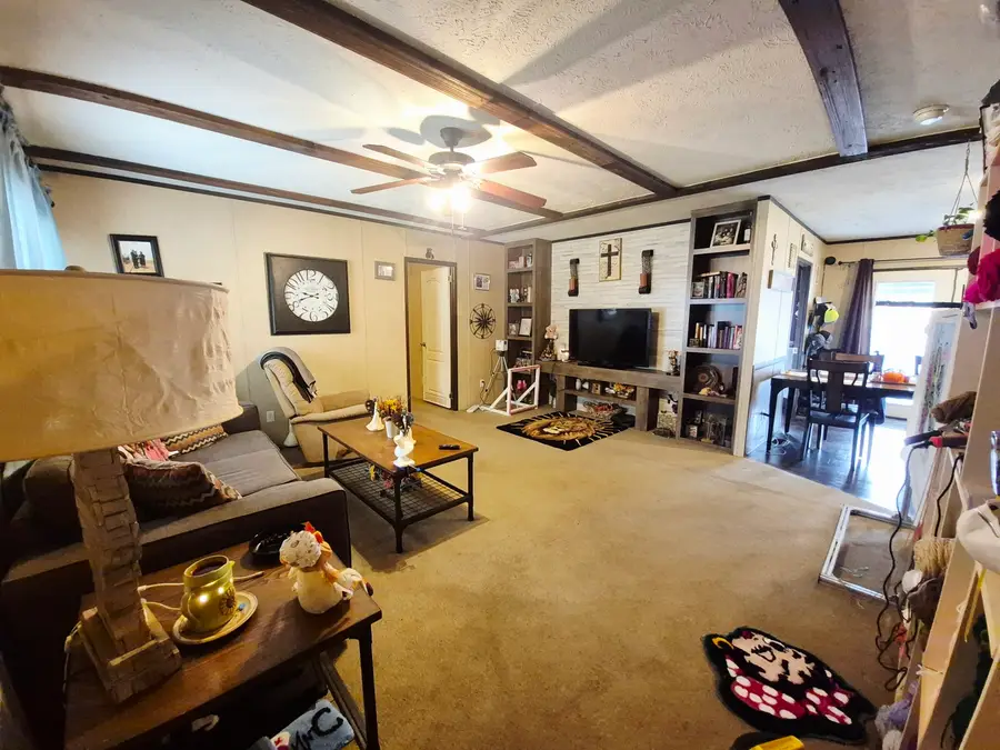 2175 Grand Avenue, Eldorado, IL 62930 - #3
