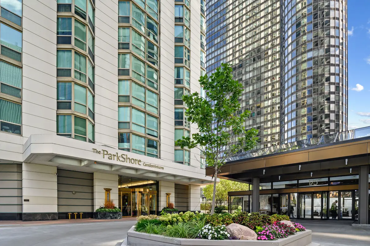 195 N Harbor Drive #2408, Chicago, IL 60601 - #1