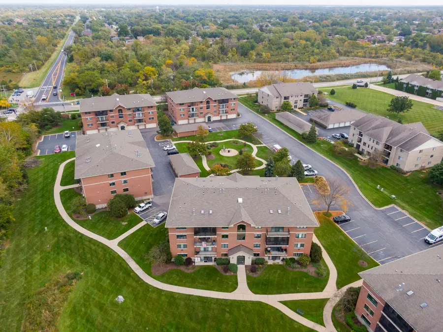 6840 W Winding Trail #301, Oak Forest, IL 60452 - #3