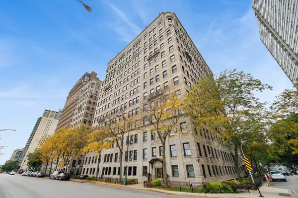 3530 N Lake Shore Drive #4A, Chicago, IL 60657
