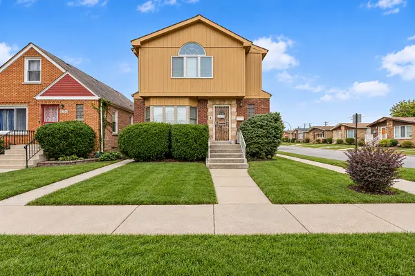 8732 S East End Avenue, Chicago, IL 60617