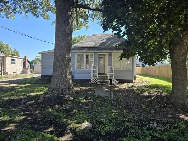 106 NW 5th Avenue, Aledo, IL 61231 - #1