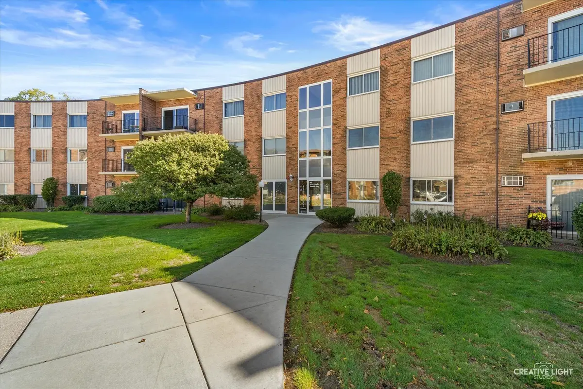 9717 S Keeler Avenue #207, Oak Lawn, IL 60453 - #1