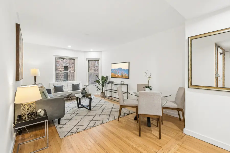 136 Clyde Avenue #2S, Evanston, IL 60202 - #3