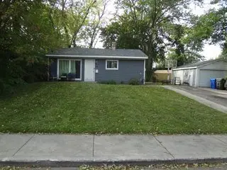118 Hickory Drive, Carpentersville, IL 60110
