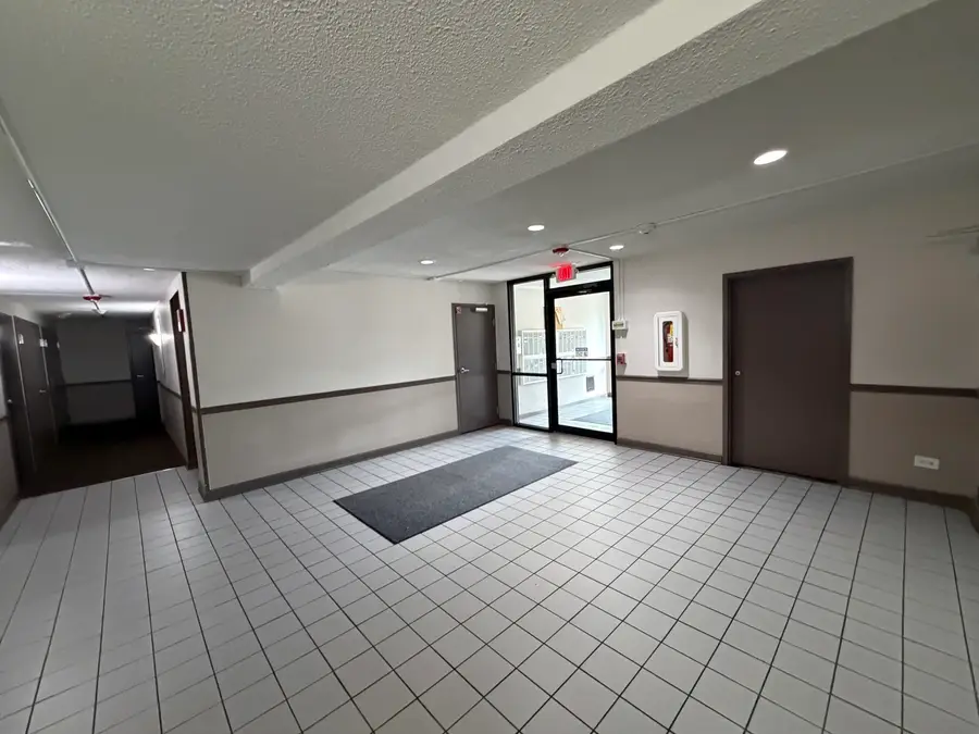 4500 Beau Monde Drive #204, Lisle, IL 60532 - #3