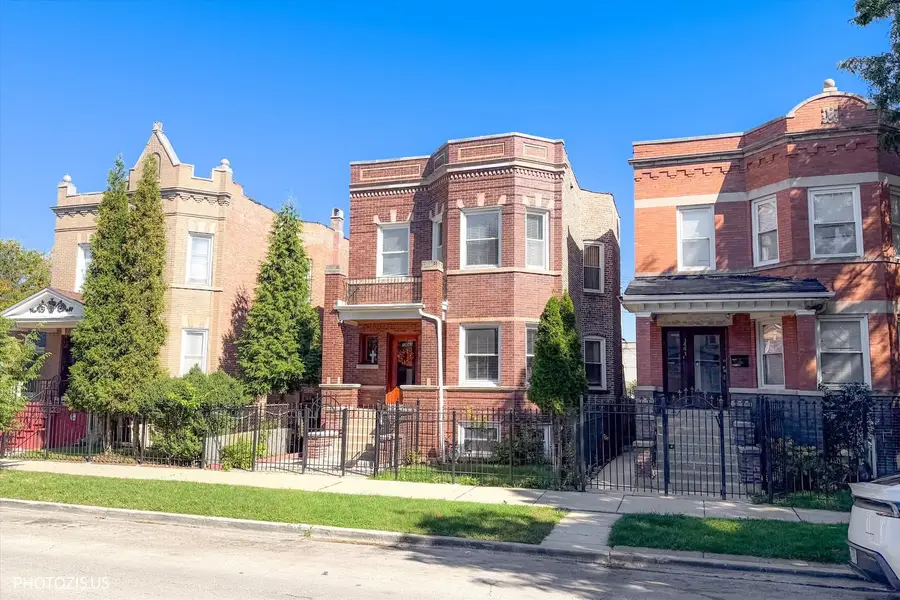 1443 N Harding Avenue, Chicago, IL 60651 - #2