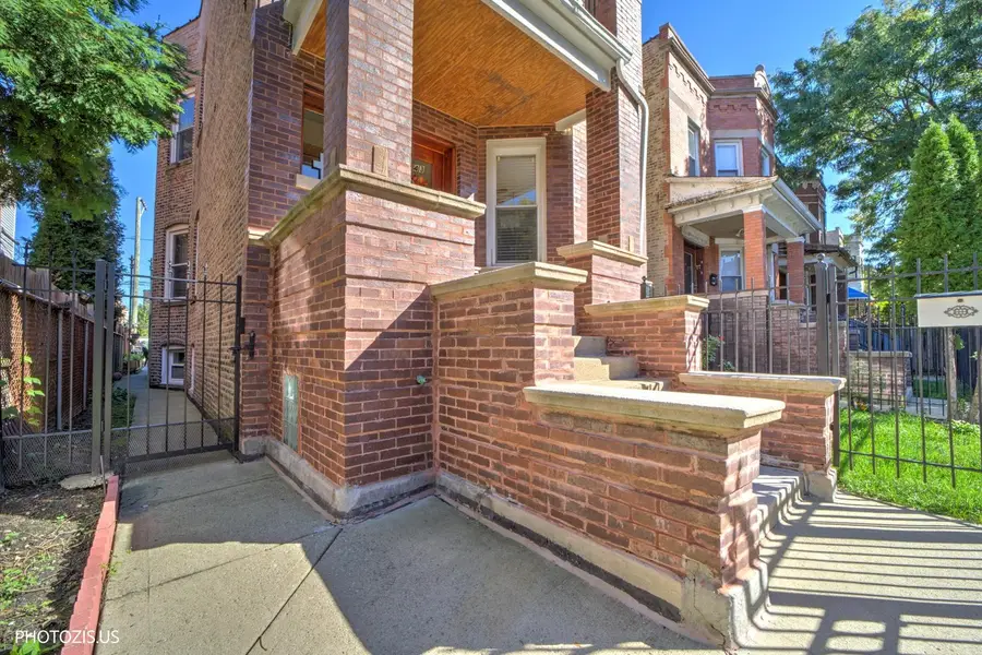 1443 N Harding Avenue, Chicago, IL 60651 - #3