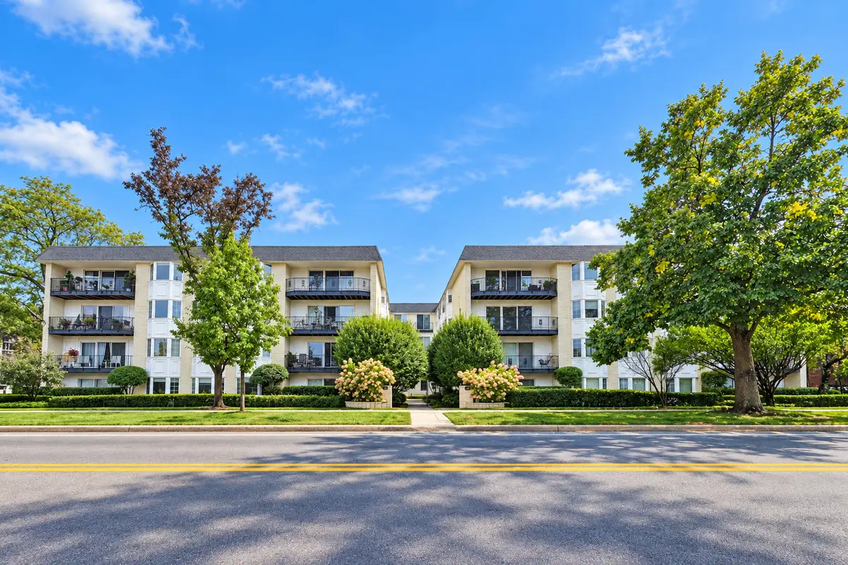 701 Ridge Road #3B, Wilmette, IL 60091 - #1
