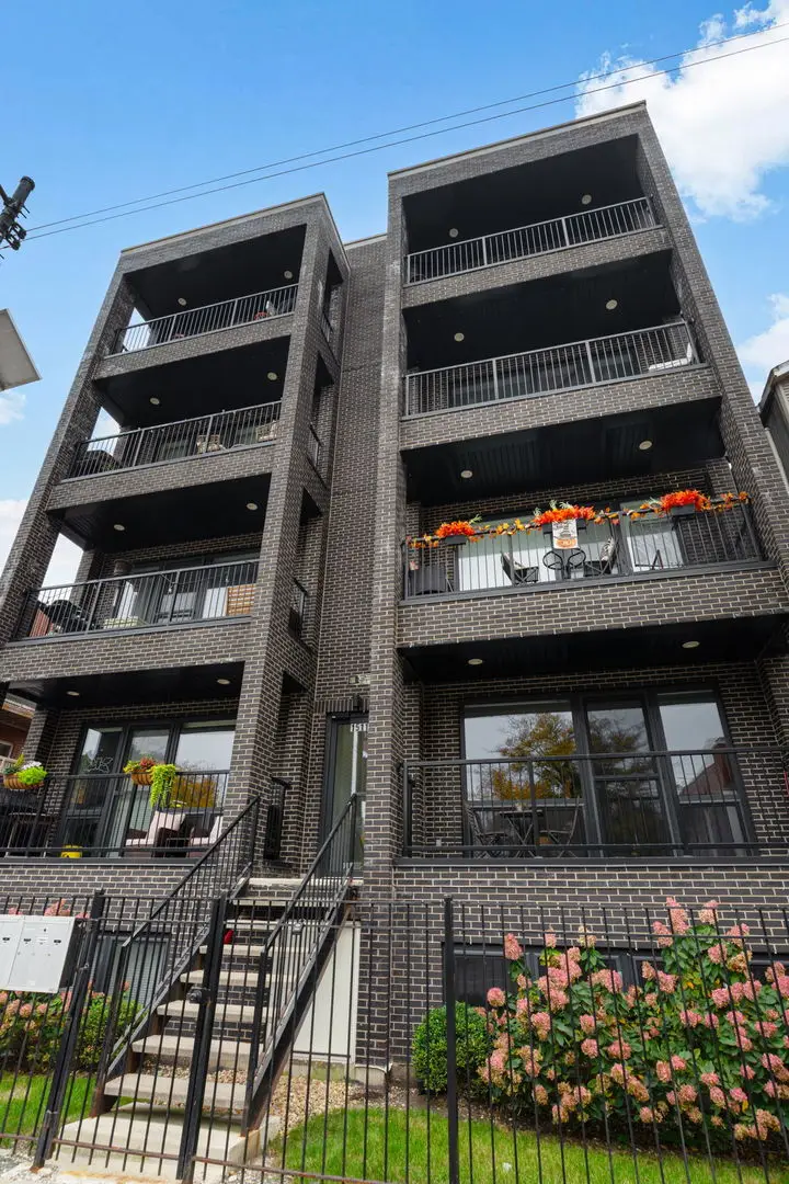 1511 W Irving Park Road #4W, Chicago, IL 60613 - #1