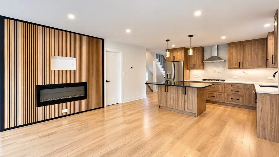 5322 N Oak Park Avenue, Chicago, IL 60656 - #2