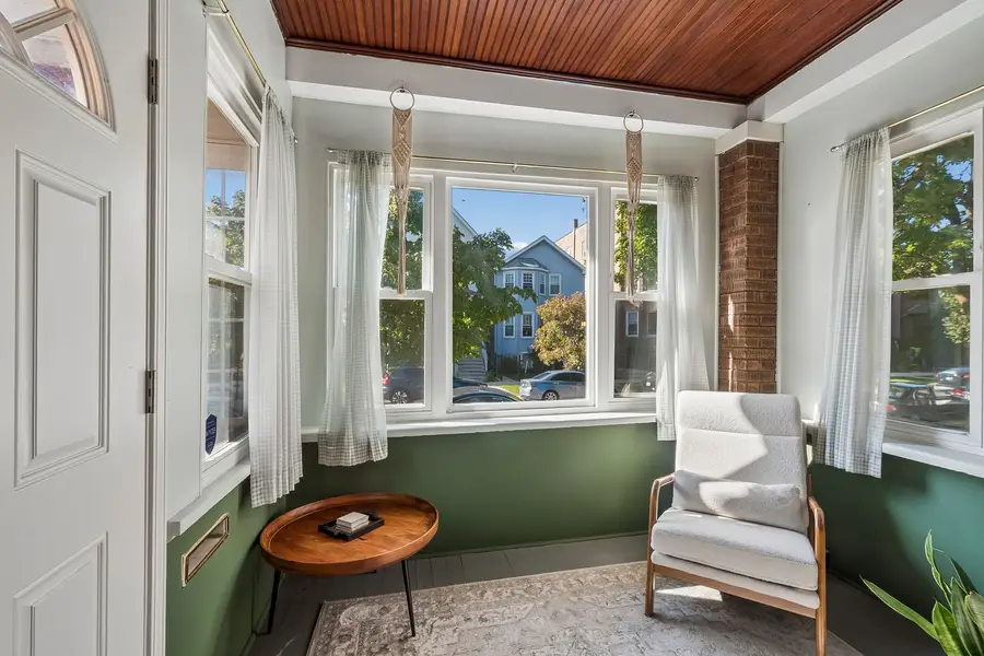 3923 N Mozart Street, Chicago, IL 60618 - #2