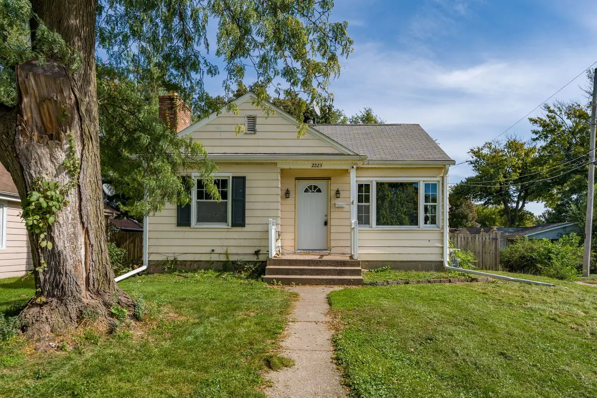 2223 43rd Street, Rock Island, IL 61201 - #1