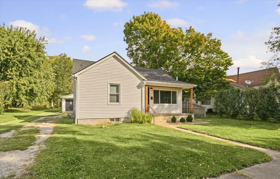 515 E Market Street, Farmer City, IL 61842 - #2
