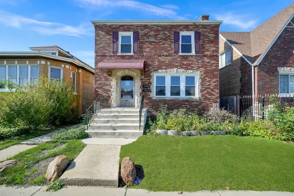 5714 S Whipple Street, Chicago, IL 60629